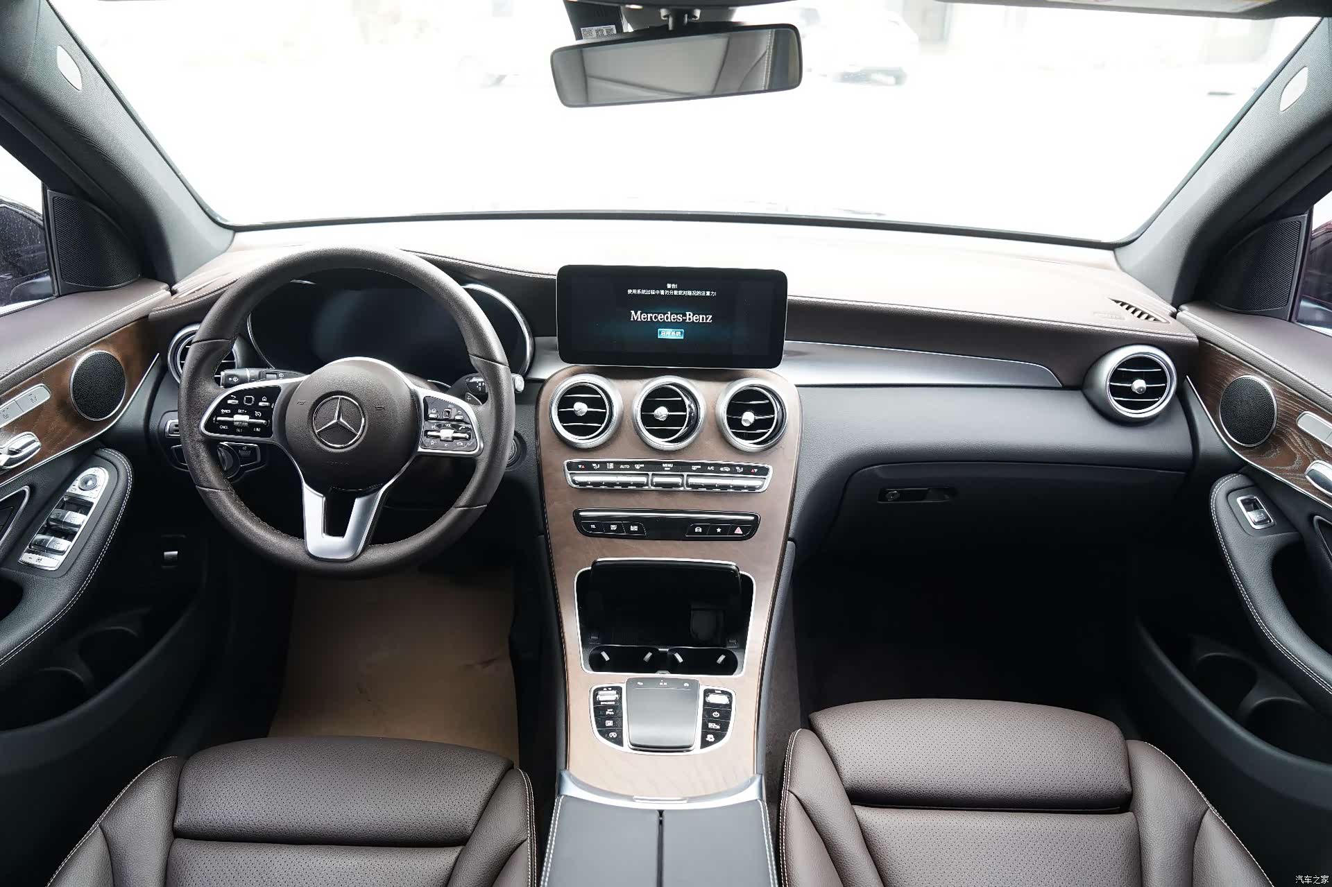 Mercedes-Benz GLC, 2022 6