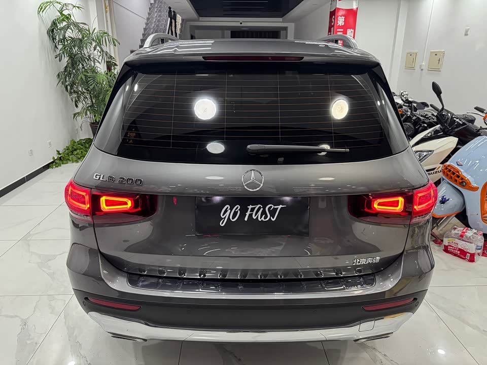 Mercedes-Benz GLB