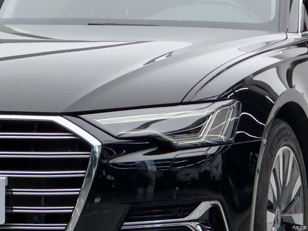 Audi A6L, 2022 3