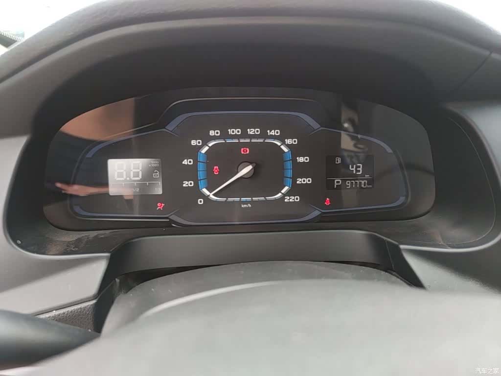 Roewe 360, 2016 12
