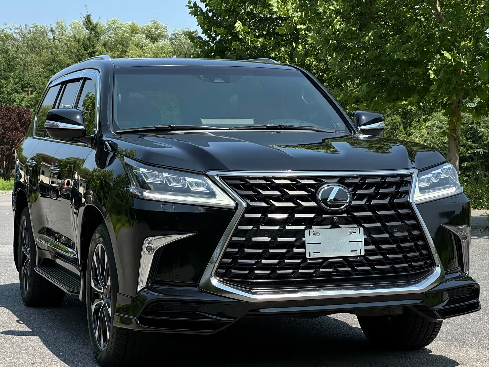 Lexus LX, 2022 3