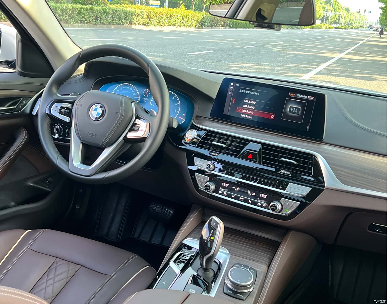BMW 5 Series, 2019 10