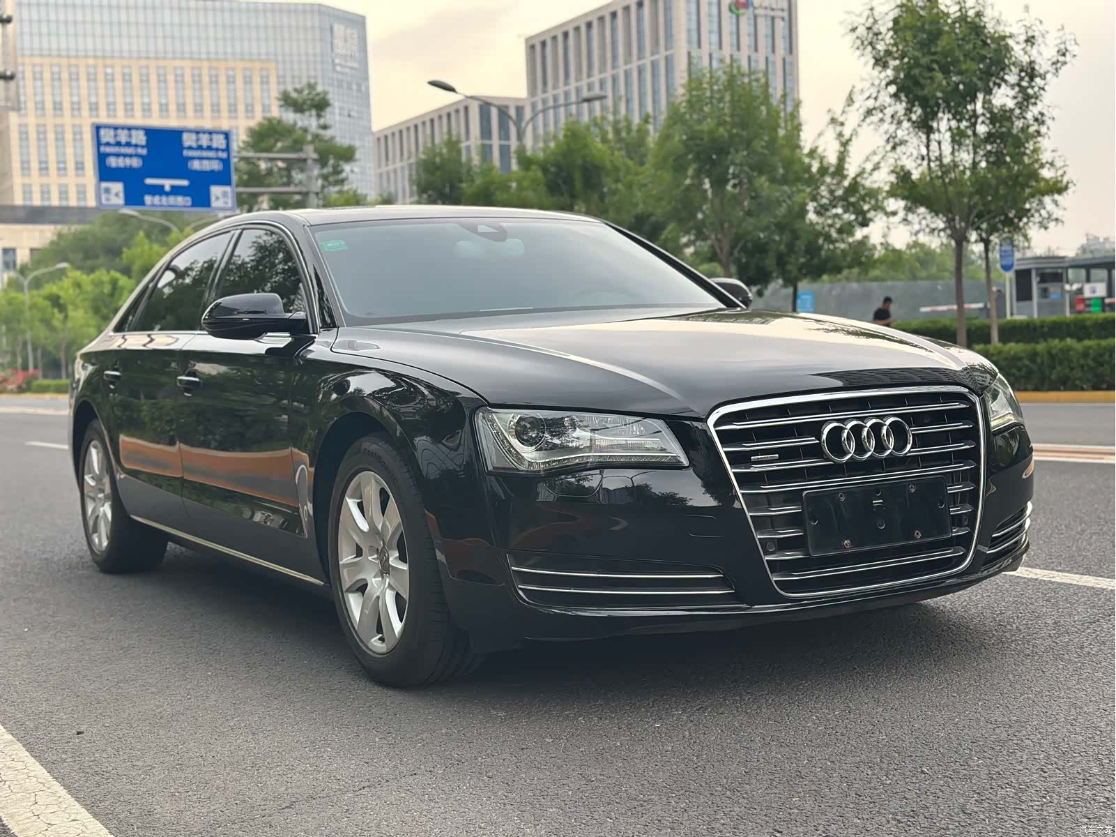 Audi A8L, 2012 15