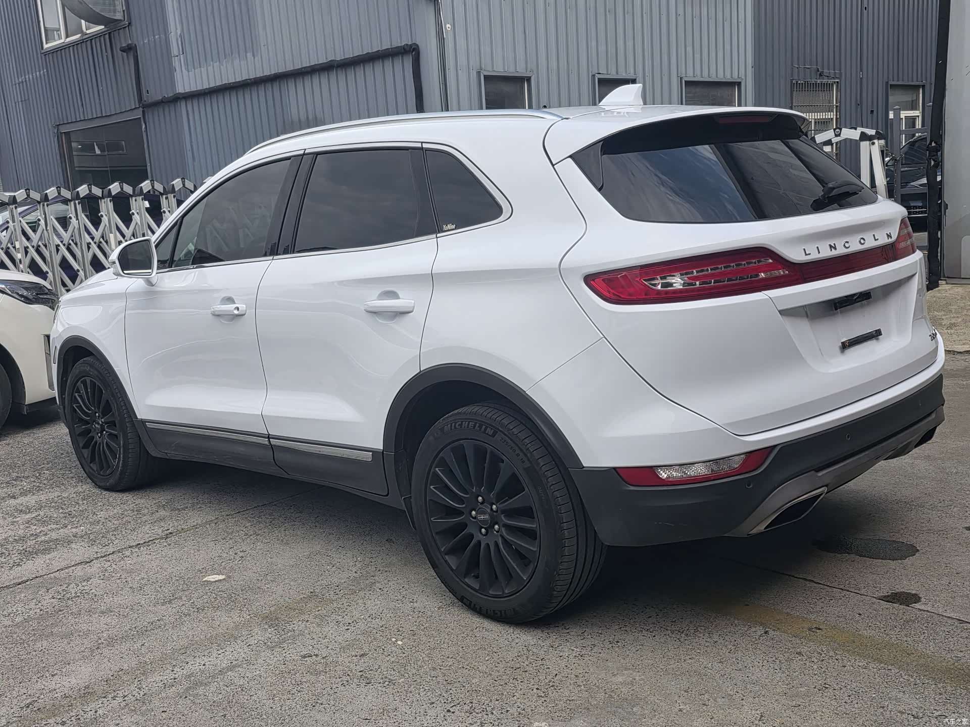 Lincoln MKC, 2016 6