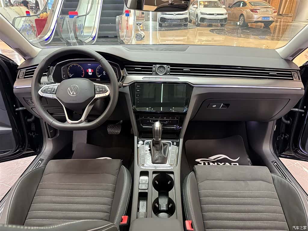 Volkswagen Magotan, 2021 все фото