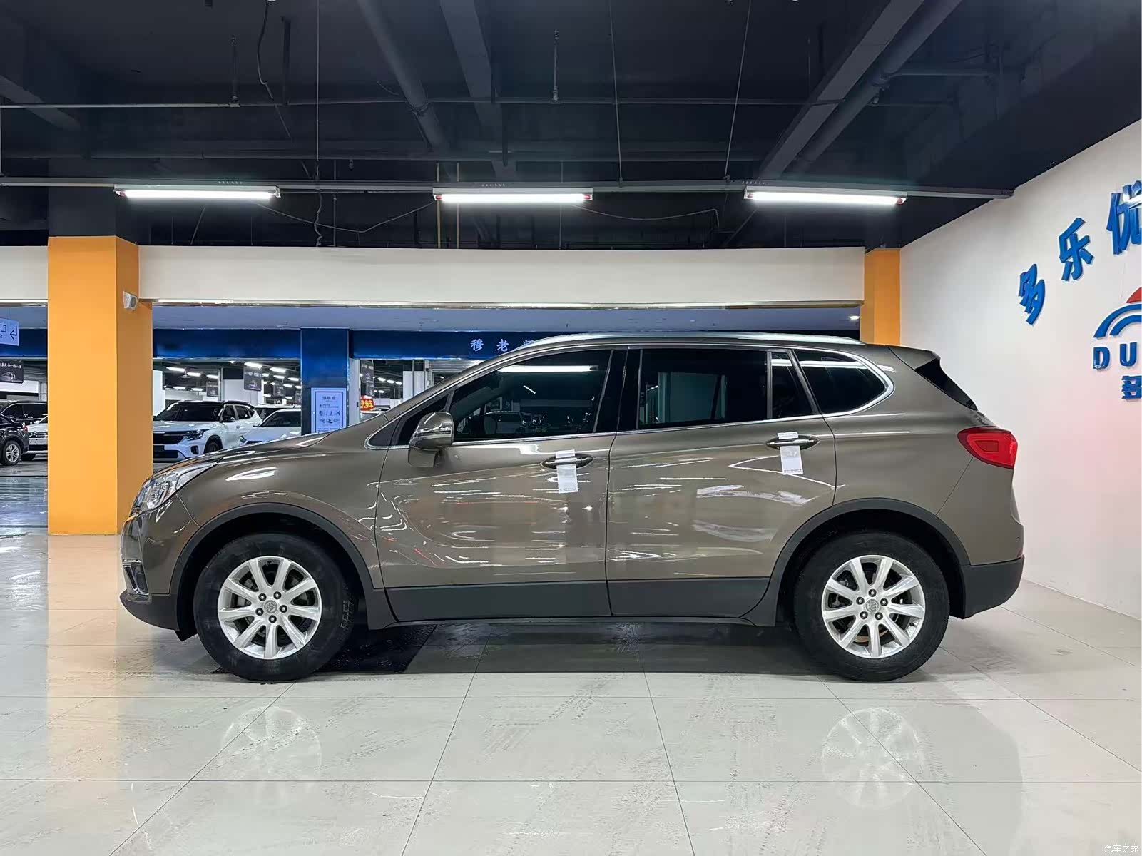Buick Envision Plus, 2018 9