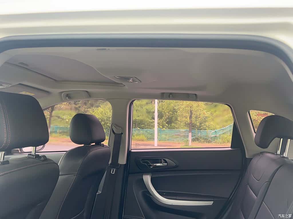 Changan CS35, 2017 11