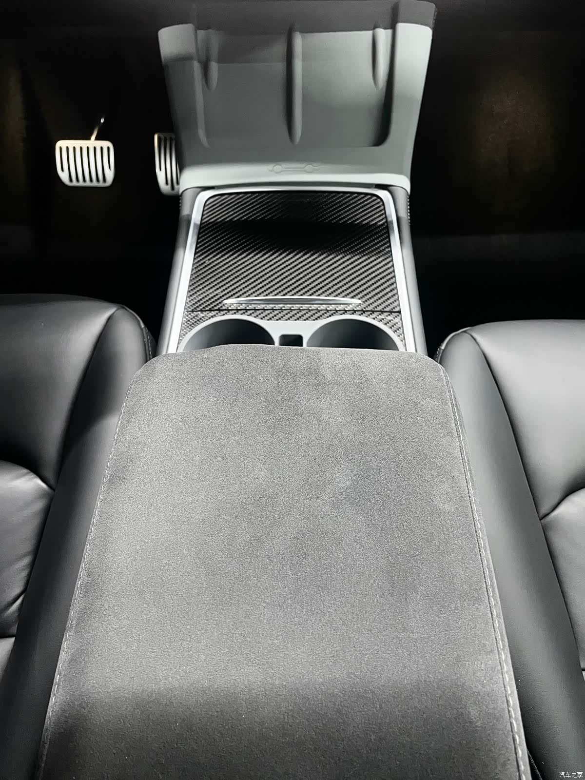 Tesla Model Y, 2022 15