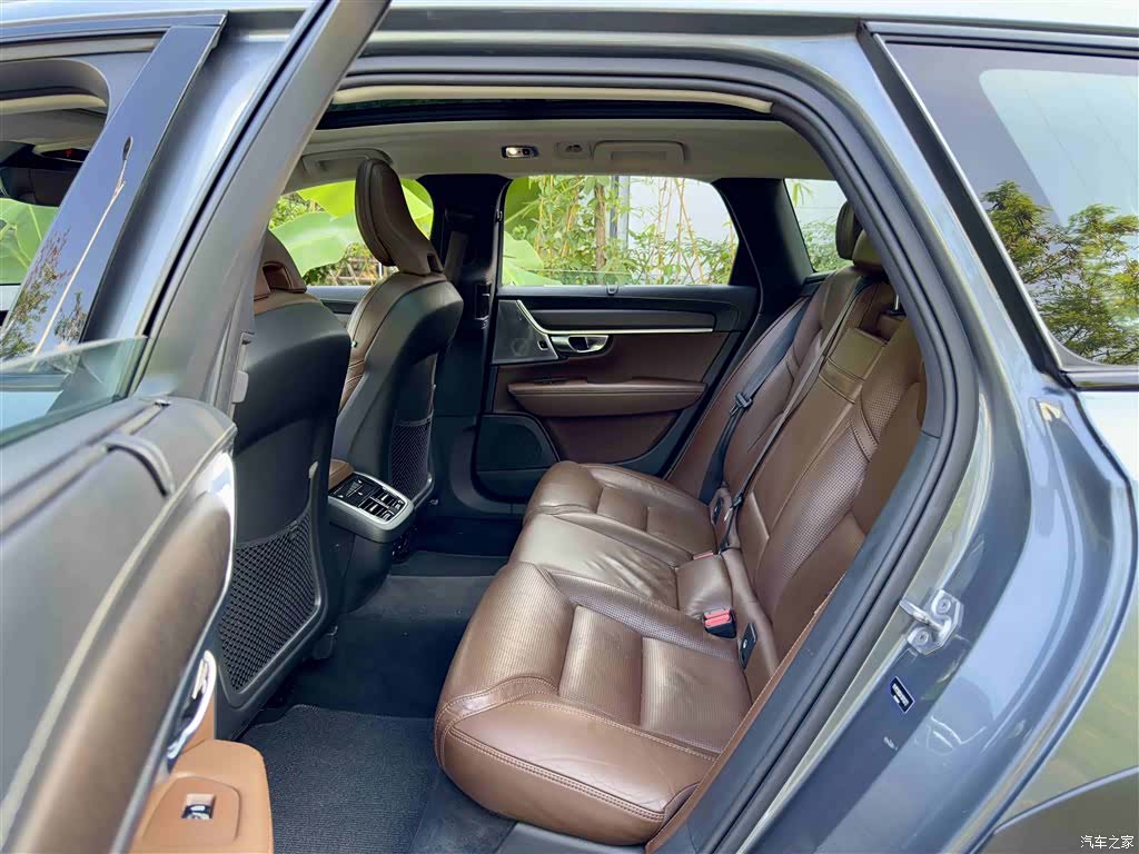 Volvo V90, 2019 6