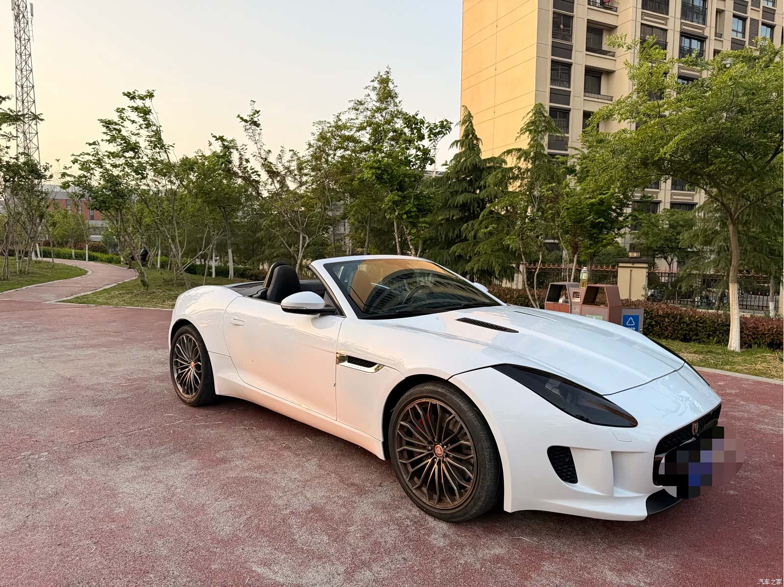 Jaguar F-TYPE, 2014 2