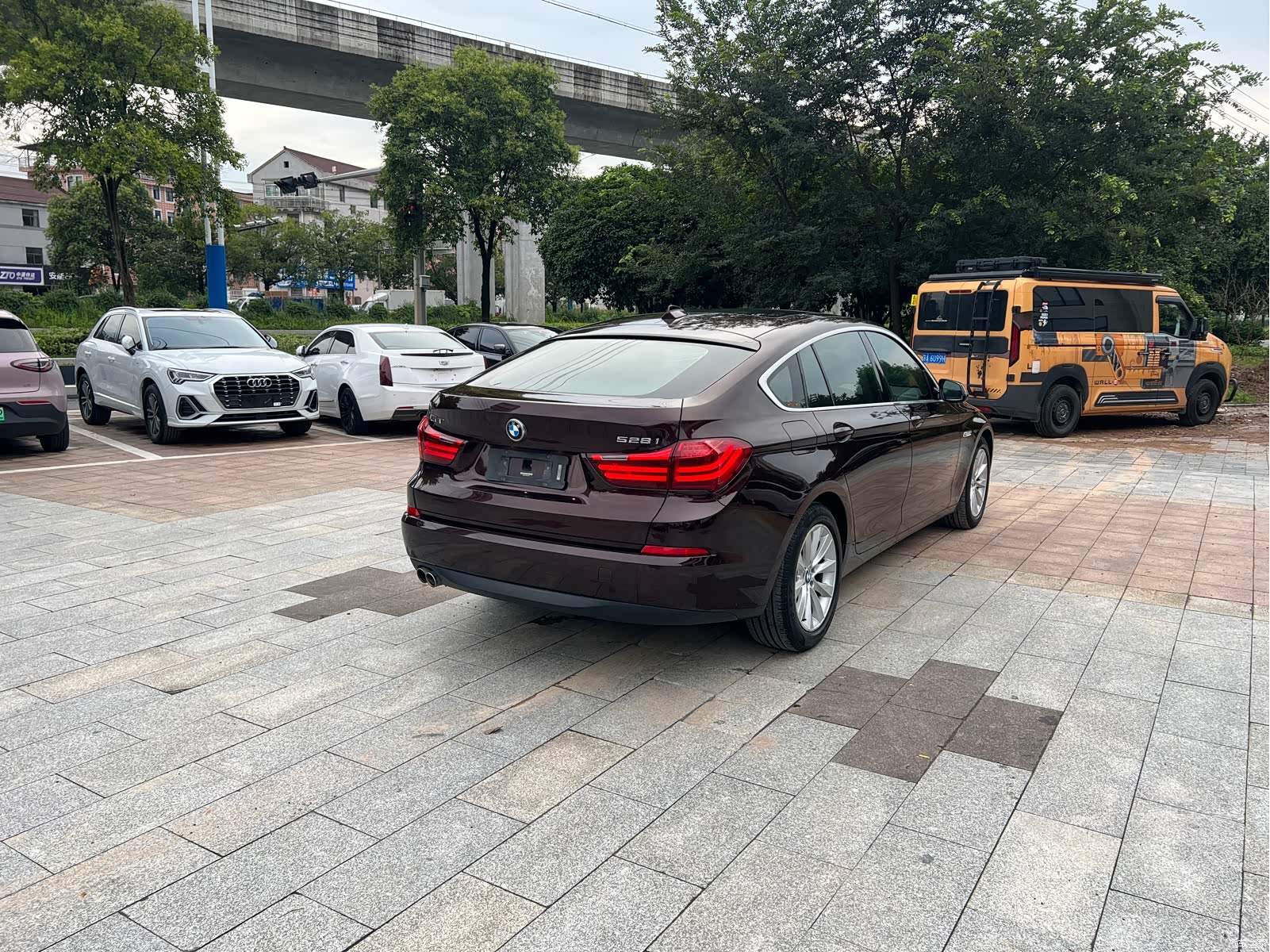 BMW 5 Series, 2015 13