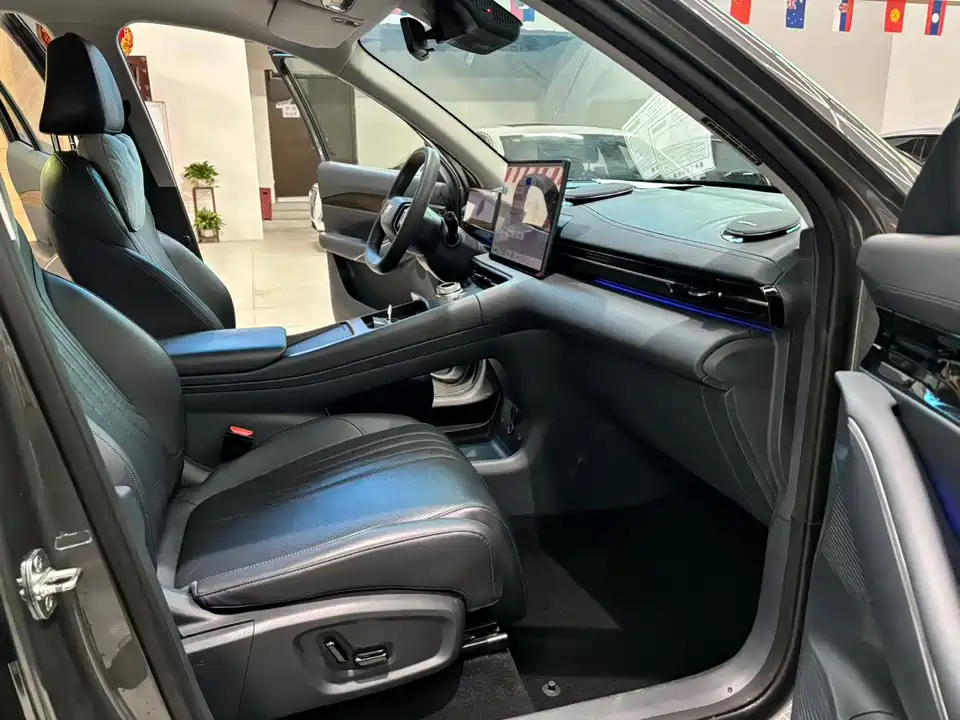 Geely Galaxy Galaxy E5