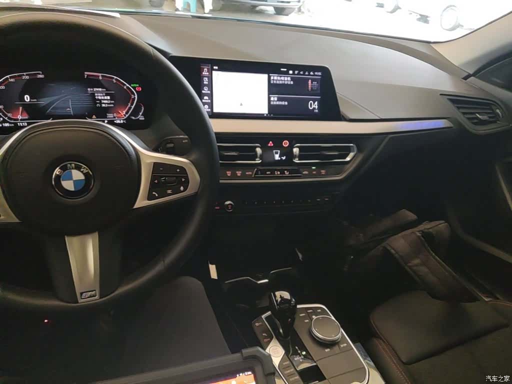 BMW 2 Series, 2022 10