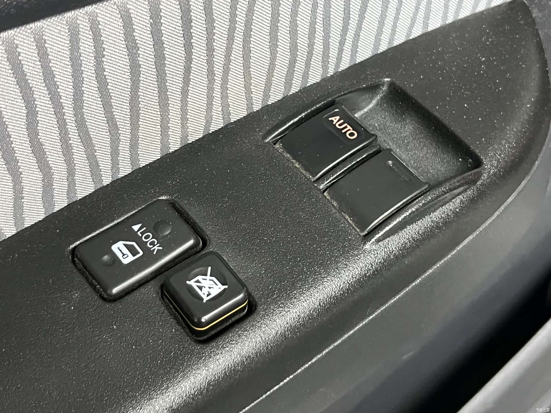 HuaChenLeiNuo HiAce, 2017 8