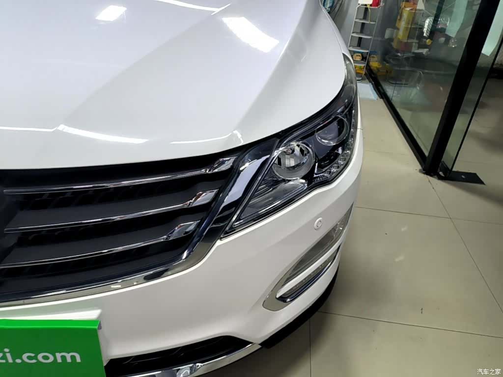 Wuling 560, 2017 24