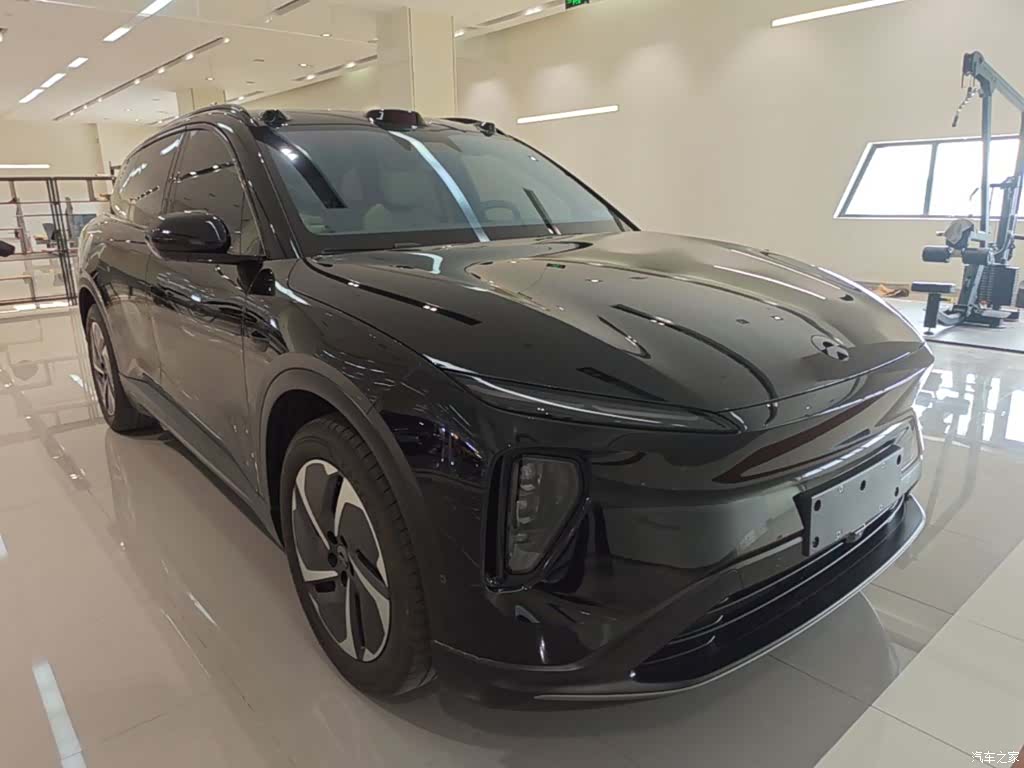 NIO ES6, 2023 4