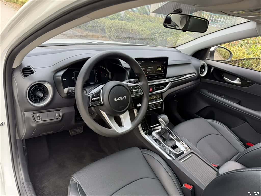 Kia K3, 2022 12