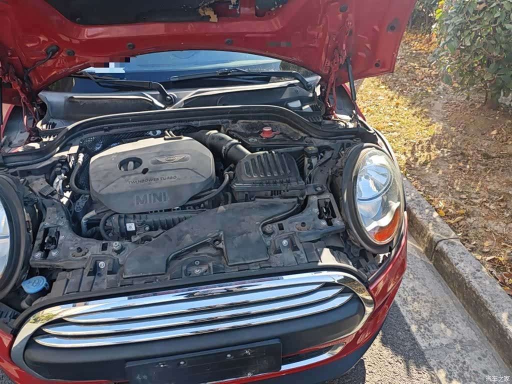 Mini ONE, 2018 22