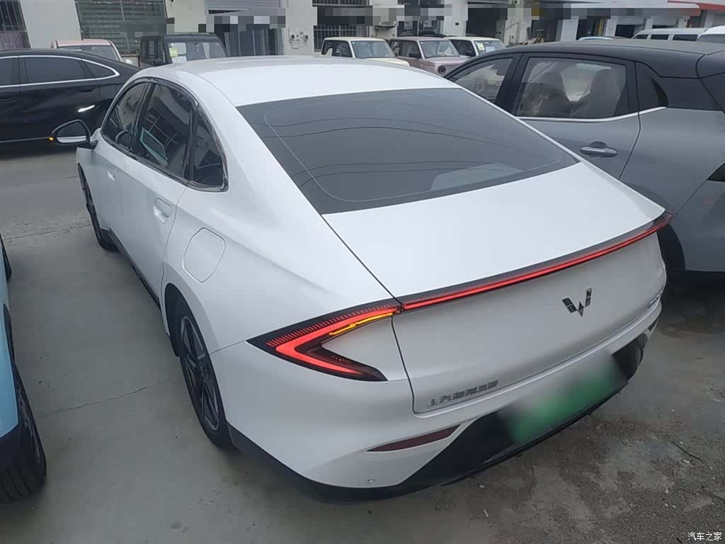 Wuling Starlight, 2025 23