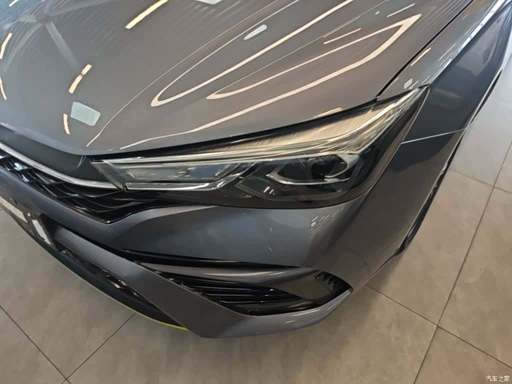 Roewe i5, 2021 24