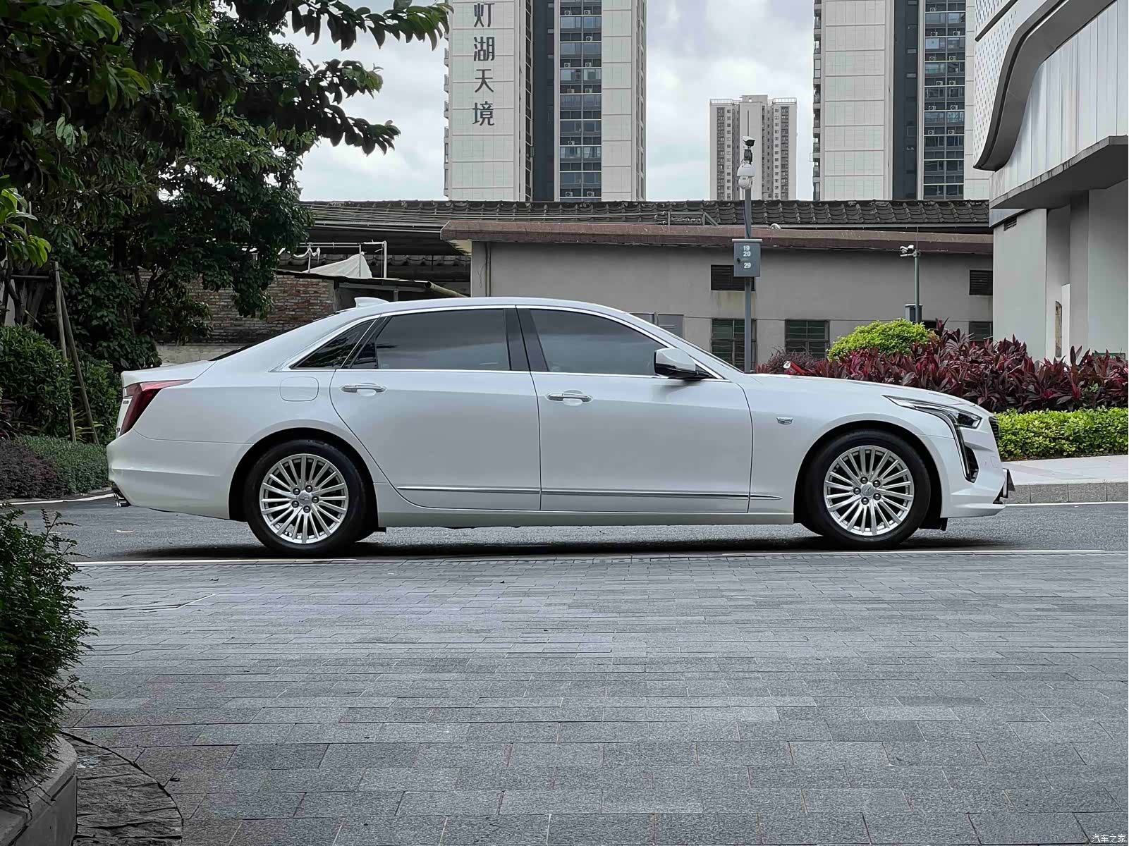 Cadillac CT6, 2021 9