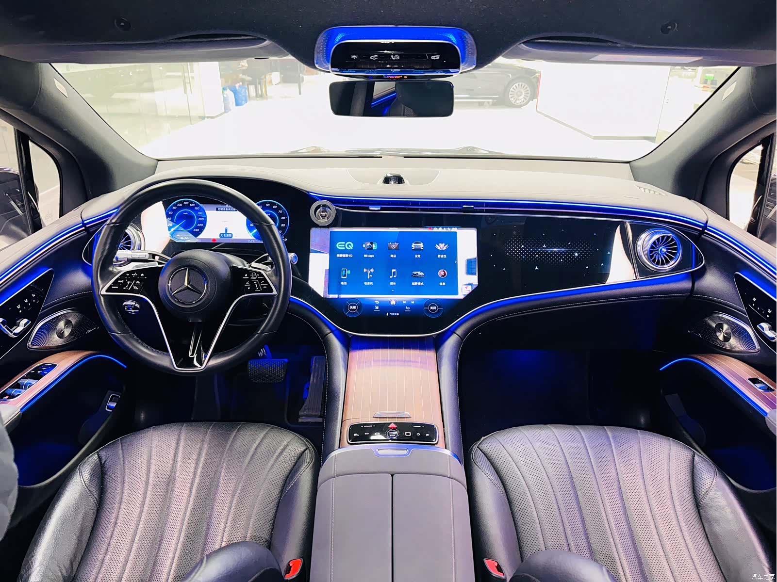 Mercedes-Benz EQS, 2023 21