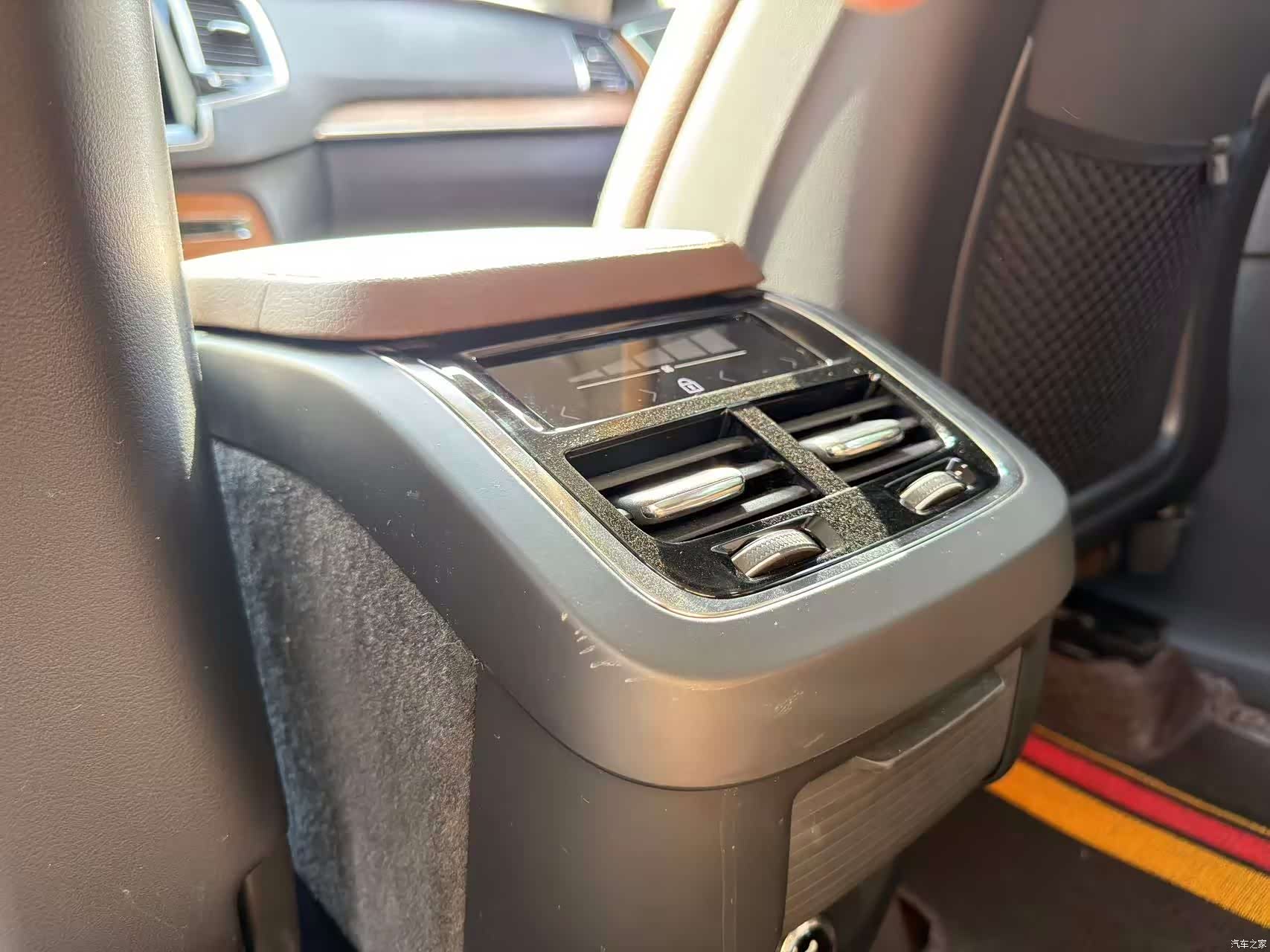 Volvo XC90, 2020 13