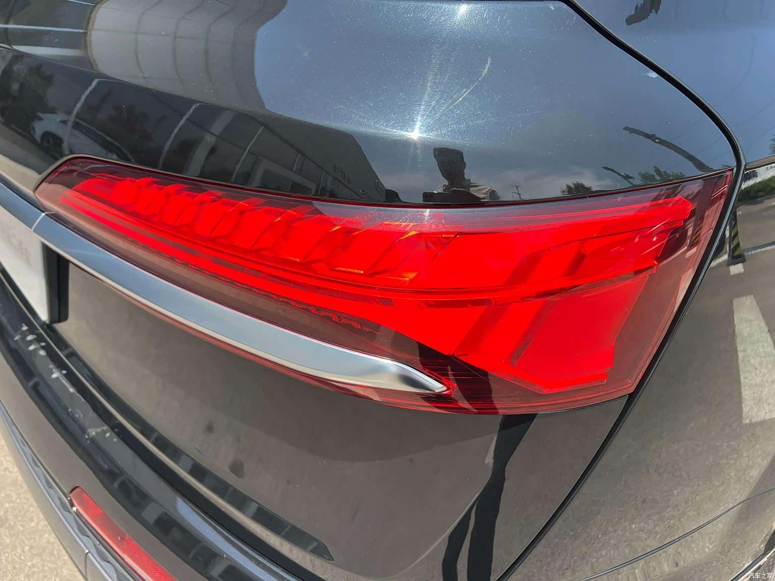Audi Q7, 2025 13