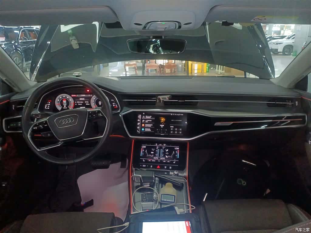 Audi A7L, 2023 10