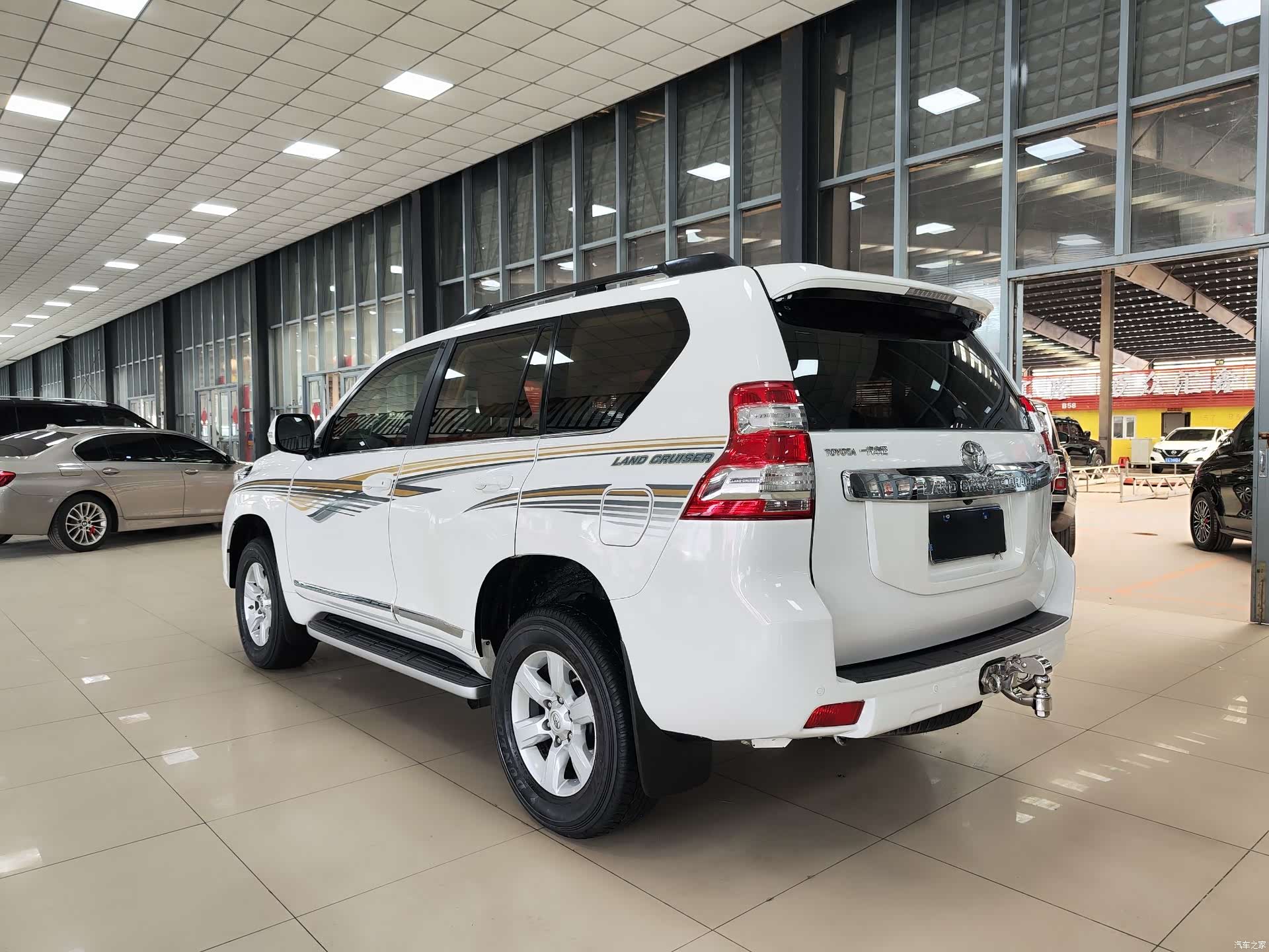 Toyota Prado, 2014 28