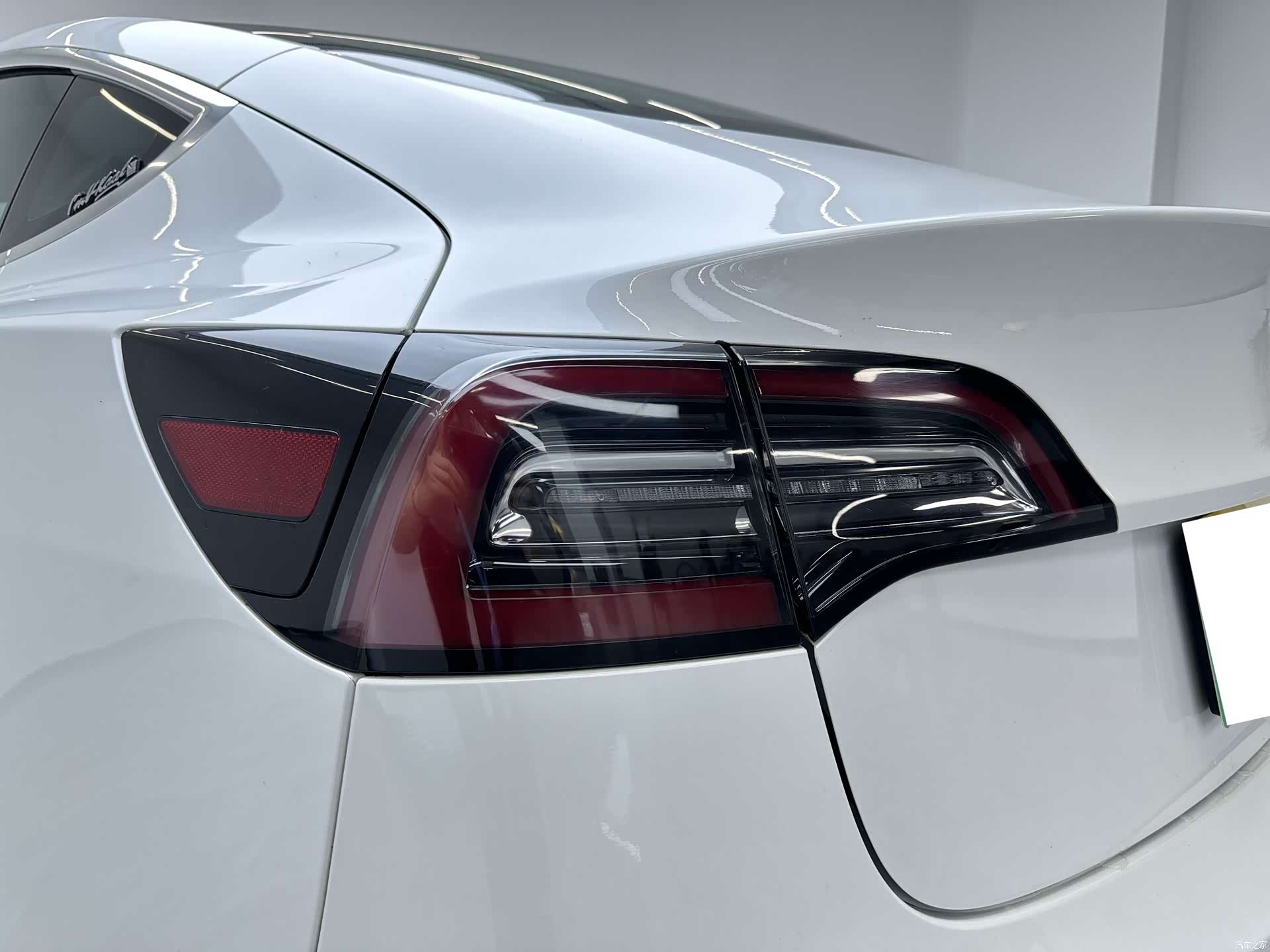 Tesla Model 3, 2020 12