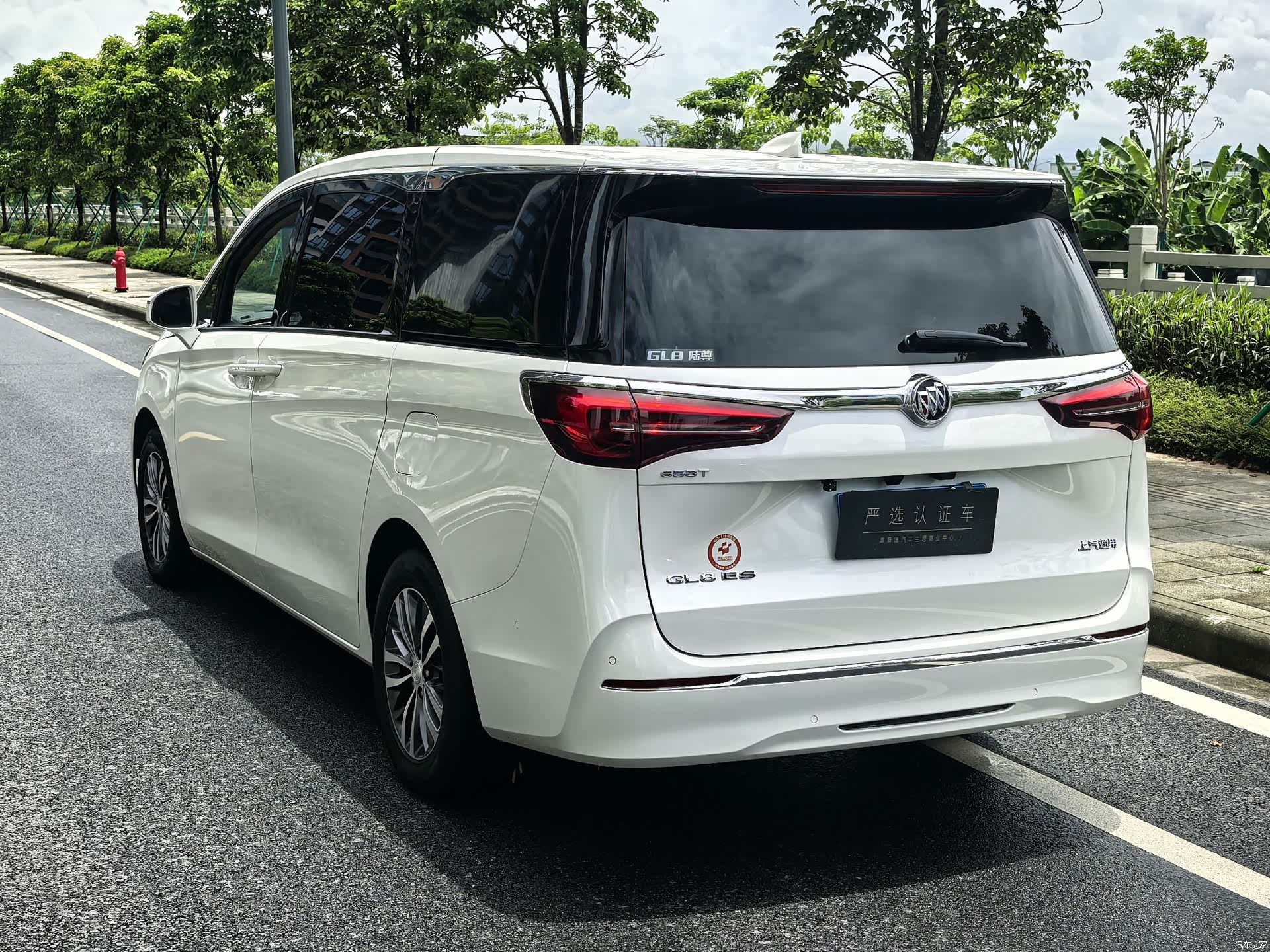 Buick GL8, 2021 6