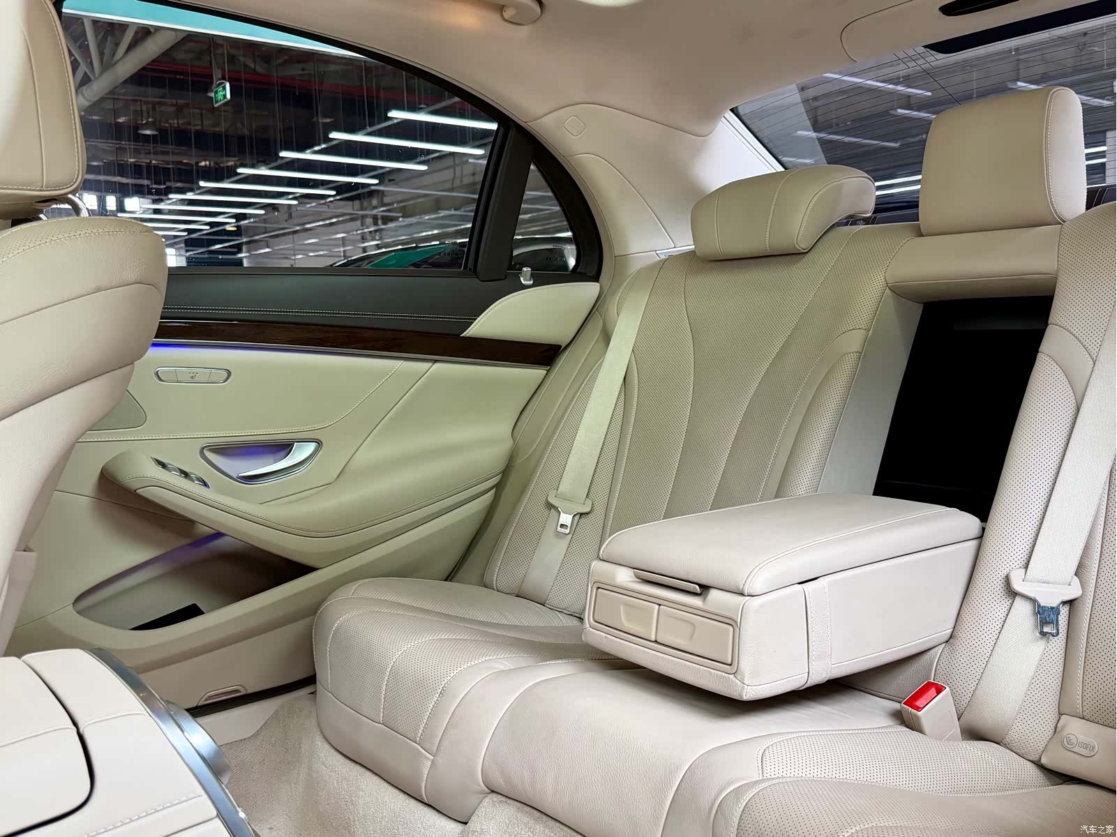 Mercedes-Benz S-Class, 2016 26