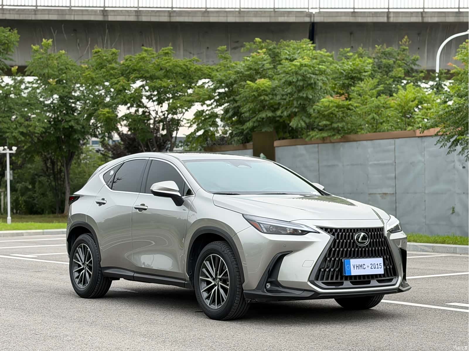 Lexus NX, 2022 3