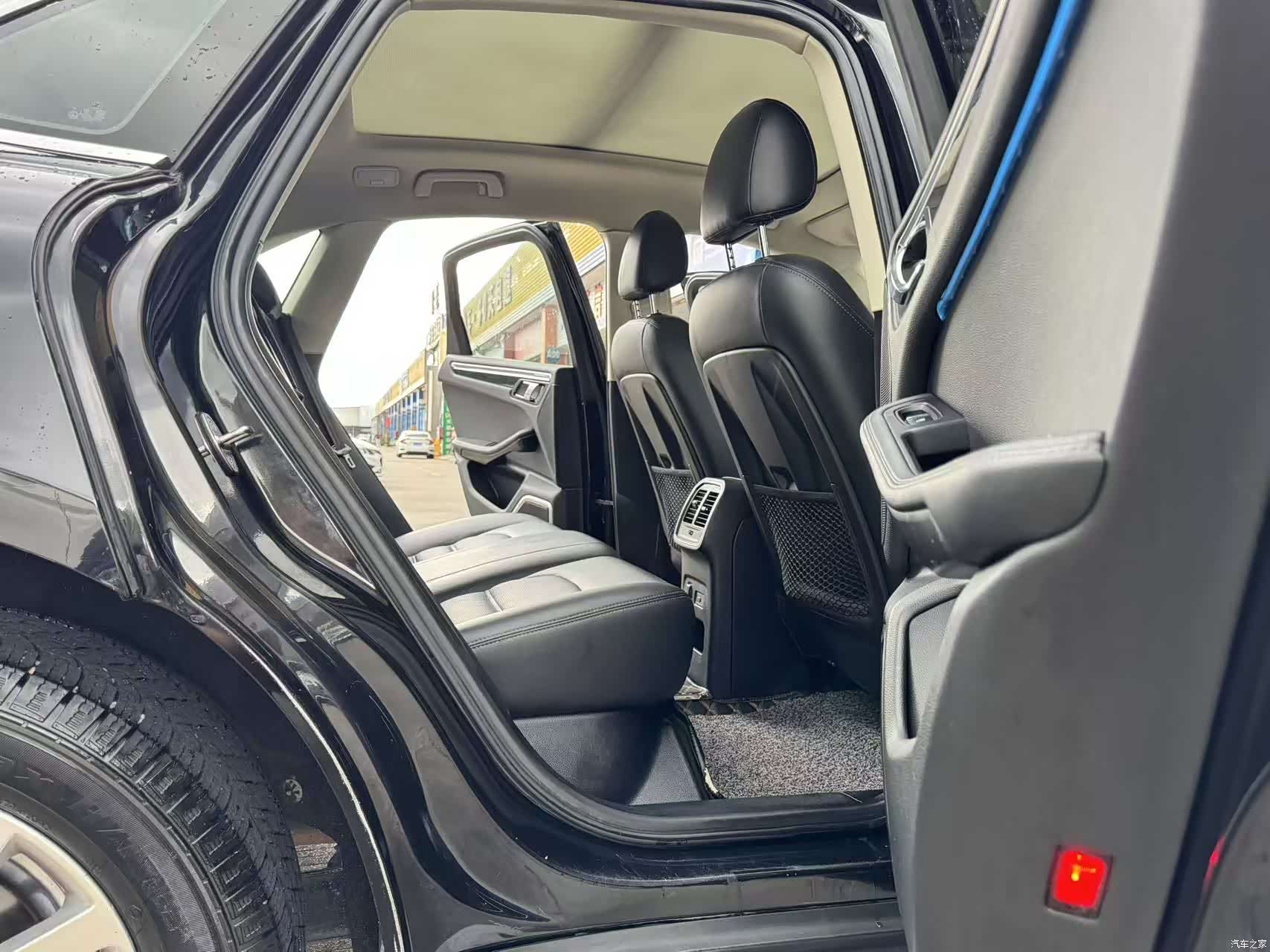 Zotye SR9, 2018 15