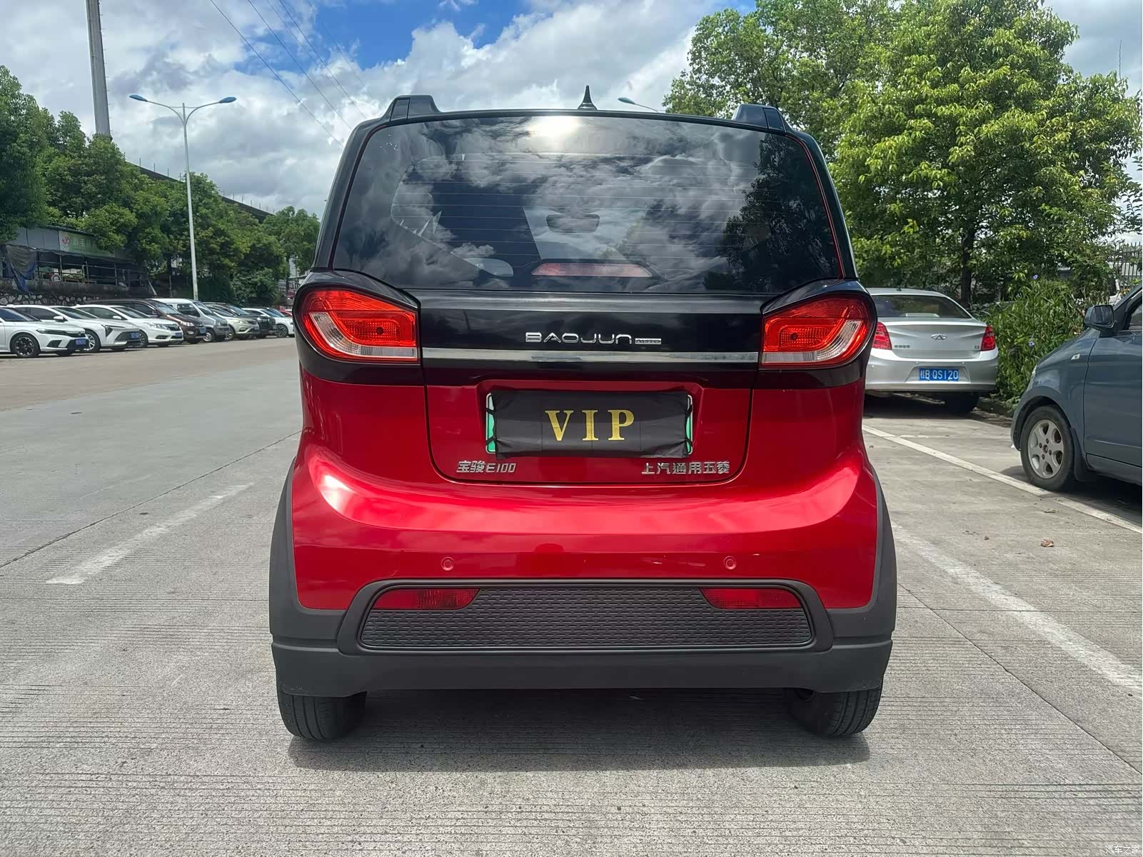Wuling E100, 2019 8