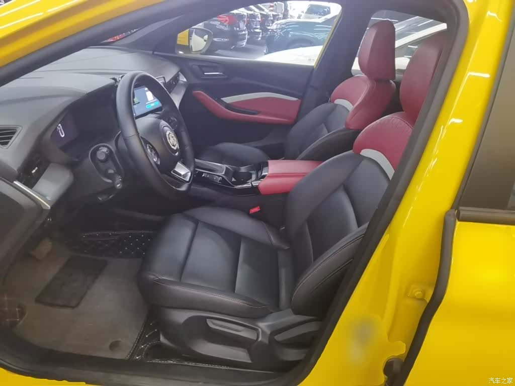MG MG5, 2023 15