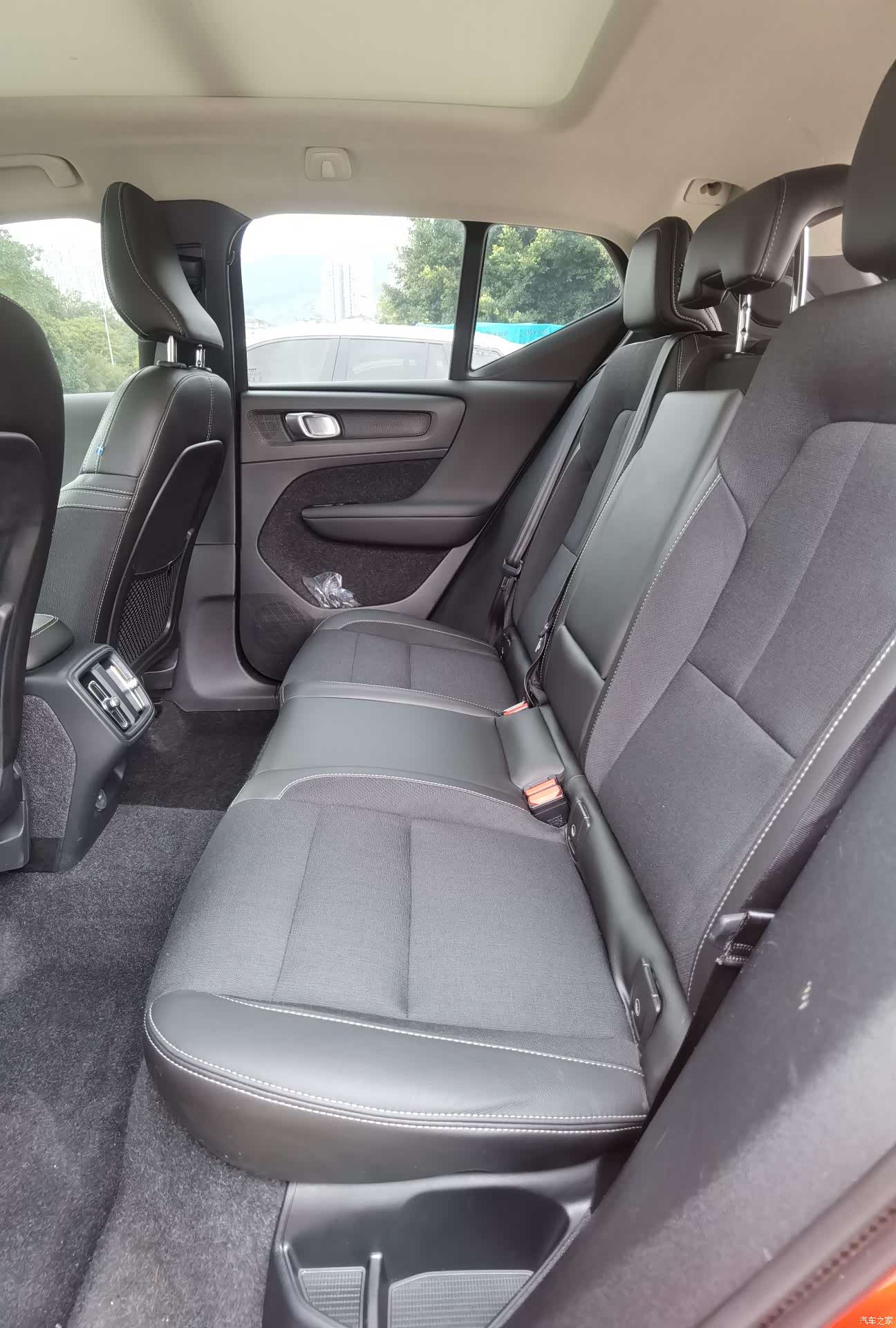 Volvo XC40, 2020 9