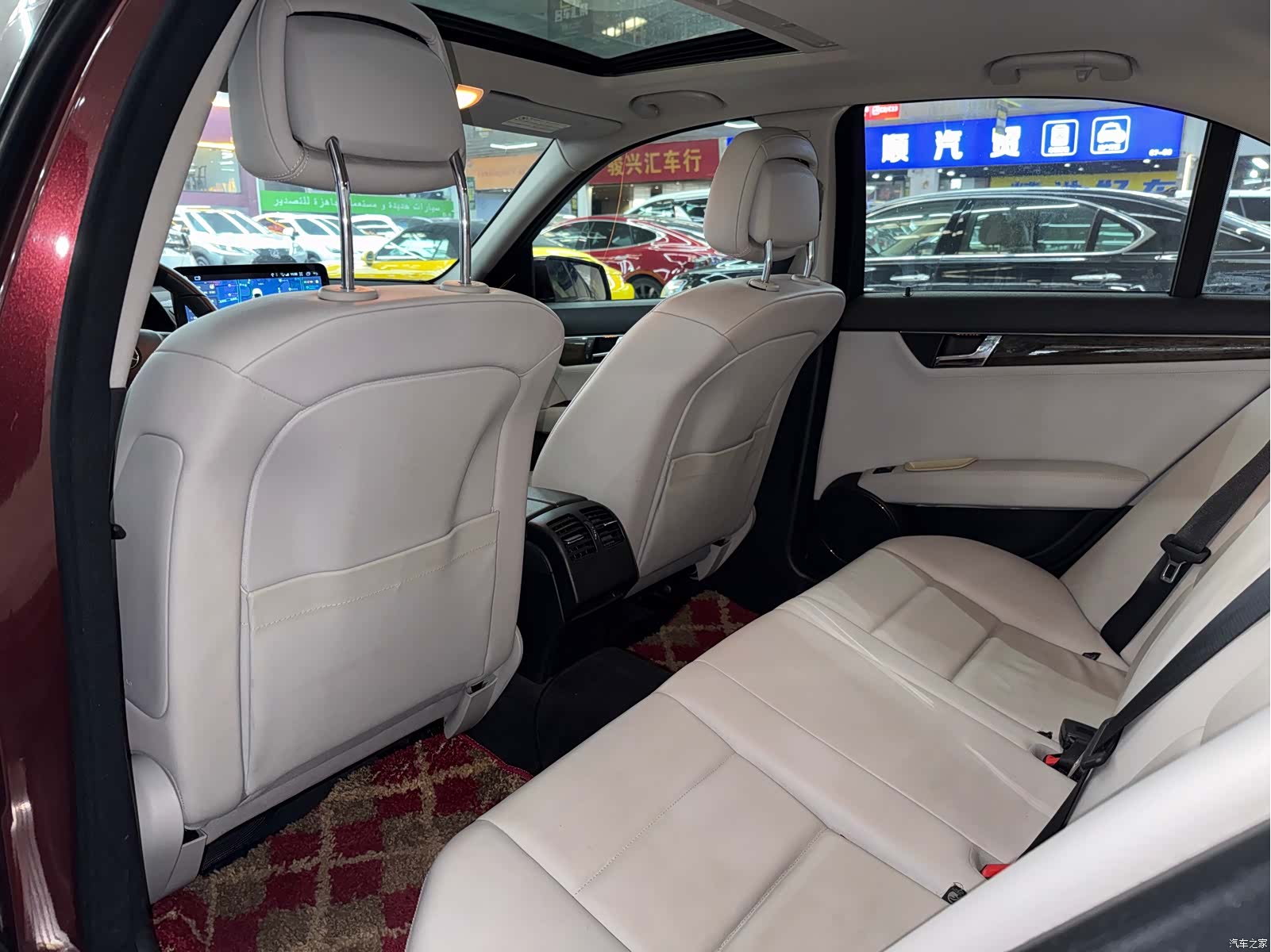 Mercedes-Benz C-Class, 2011 9
