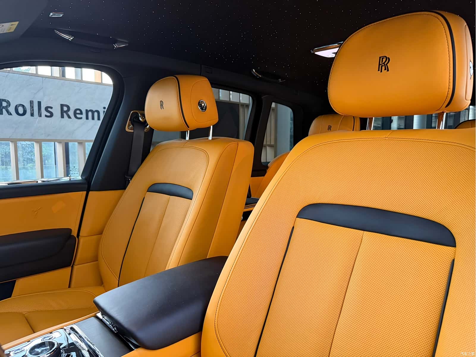 Rolls-Royce Cullinan, 2023 7