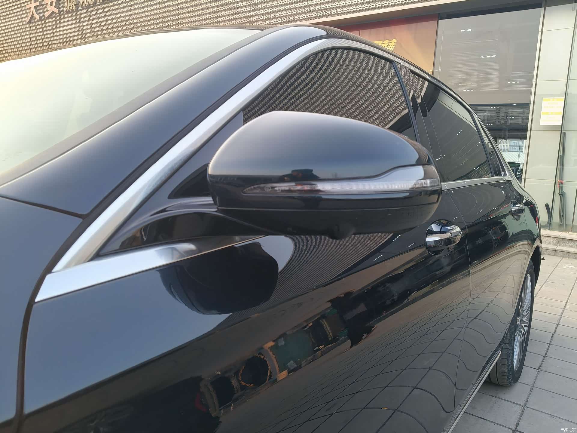 Mercedes-Benz E-Class, 2023 все фото