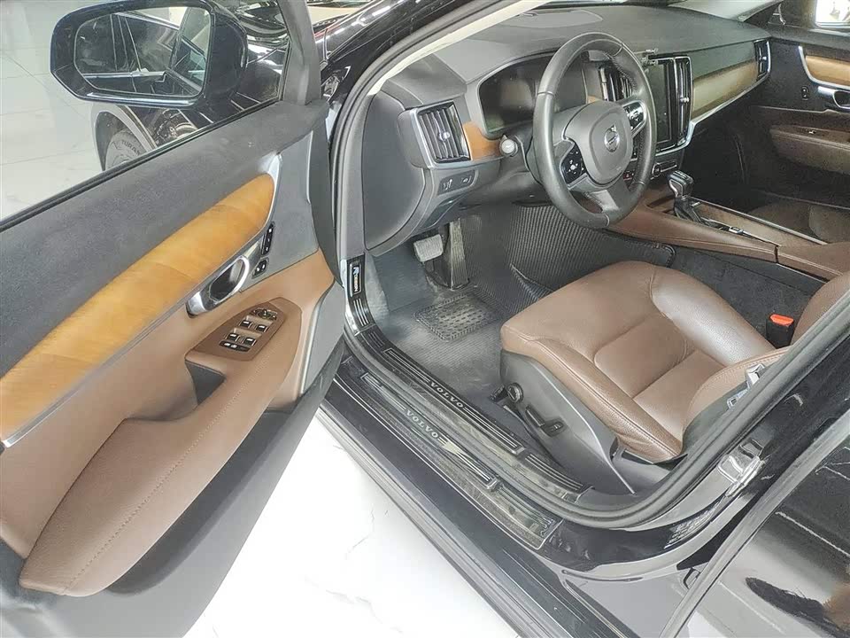 Volvo S90 Volvo S90