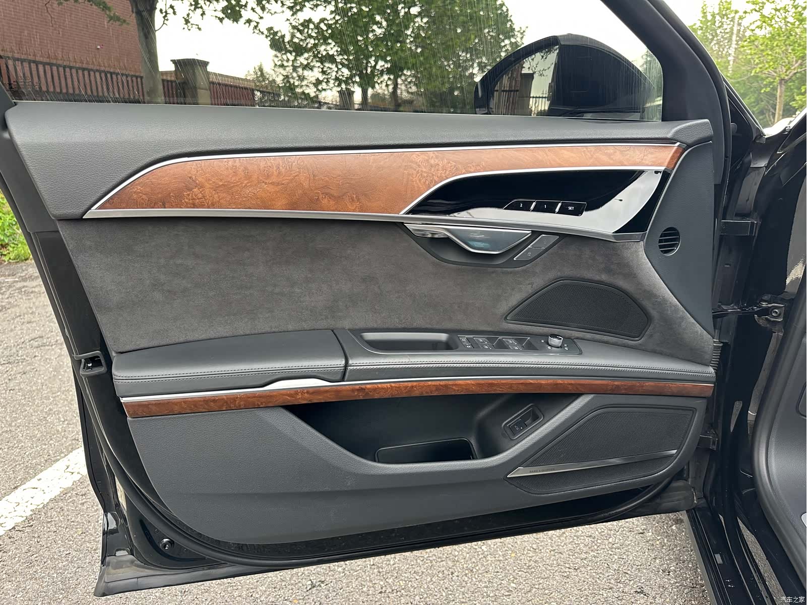 Audi A8L, 2019 9