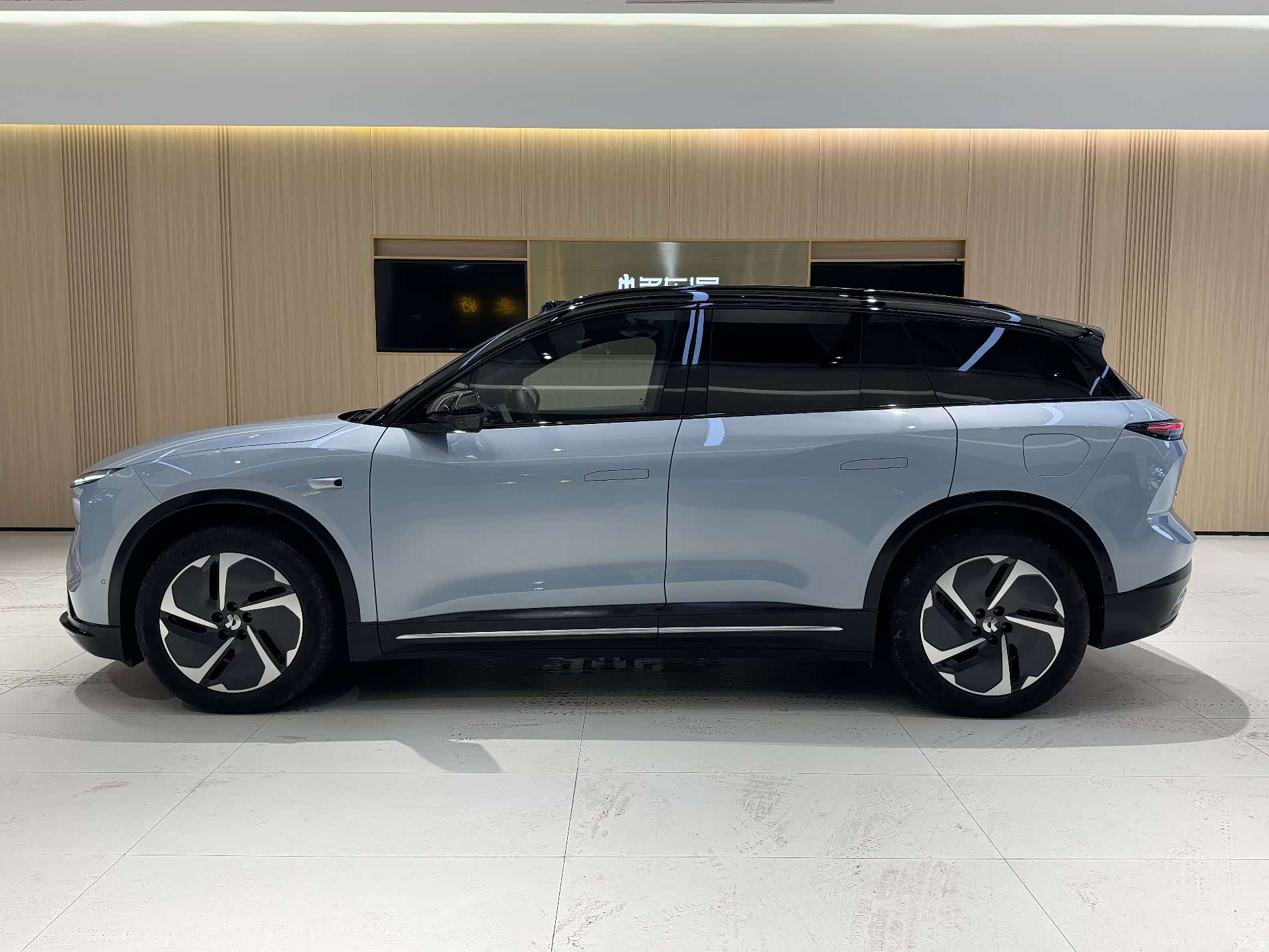 NIO ES6, 2024 4