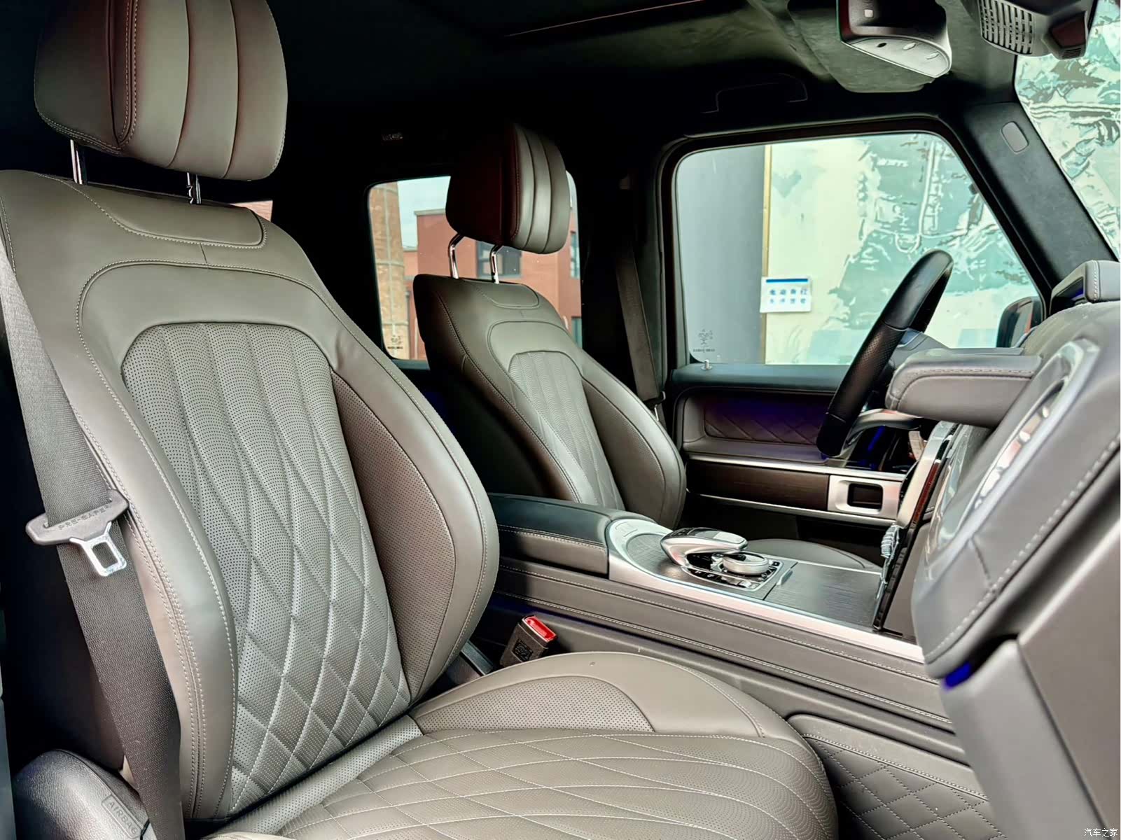 Mercedes-Benz G-Class, 2022 20