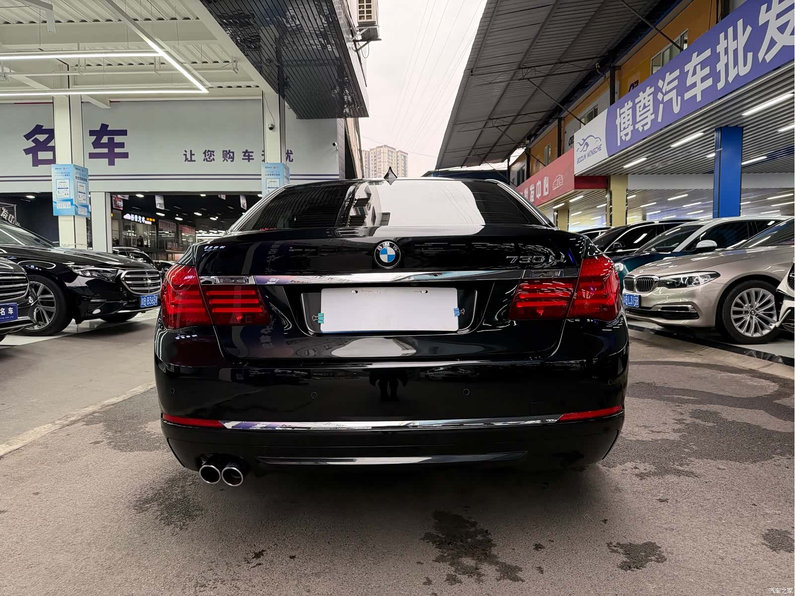 BMW 7 Series, 2015 31