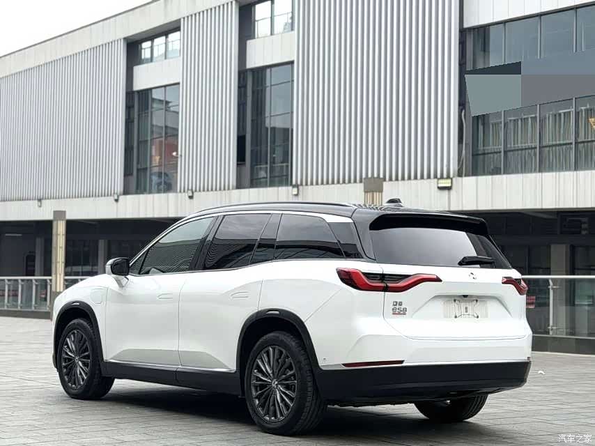NIO ES8, 2021 7