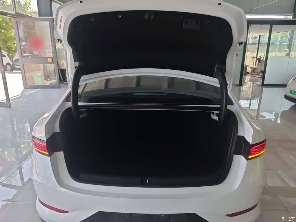 BYD Qin, 2025 19