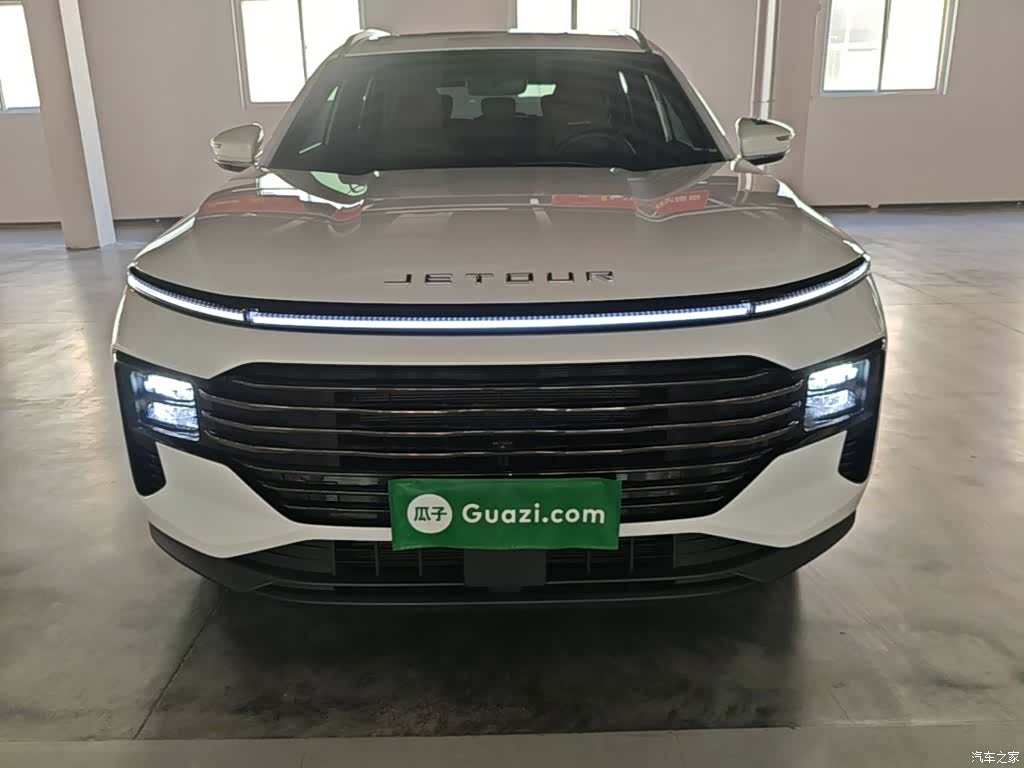 Jetour X70, 2025 3