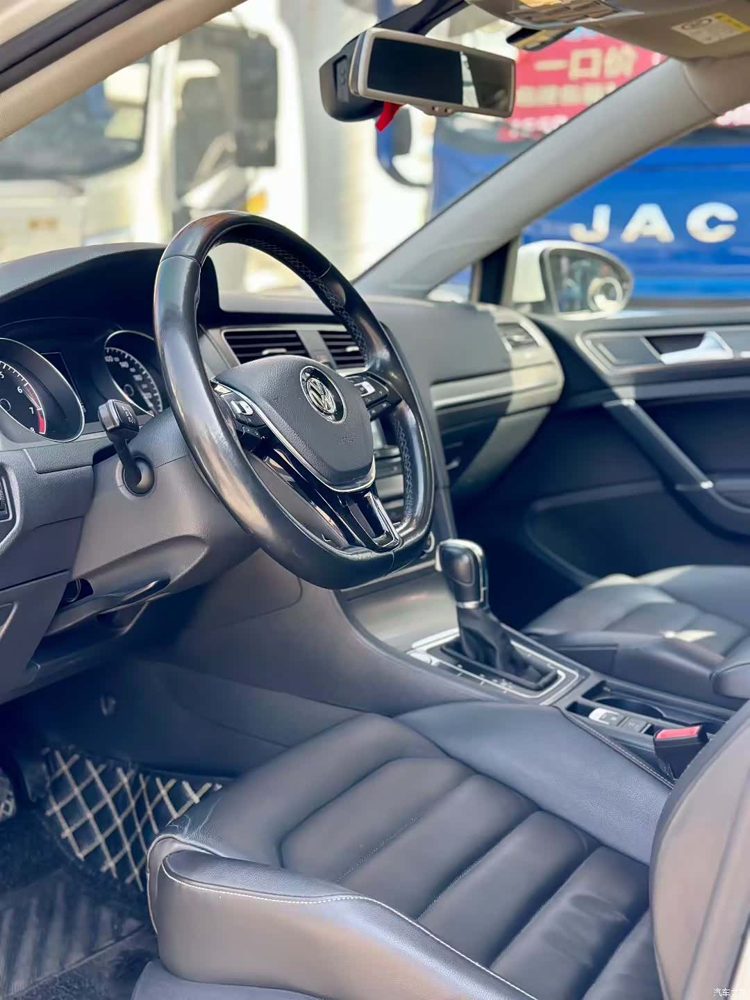 Volkswagen Golf, 2016 7